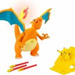 Pokemon: Deluxe Feature Figure - Charizard