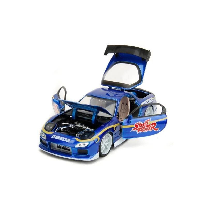 Jada: Street Fighter - 1993 Mazda RX-7 1:24 with Chun Li Figure