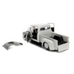 Jada: Street Fighter - Ford F-100 1:24 With Guille Figure Die-Cast - Image 4