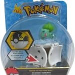 Pokemon Bulbasaur Ultra  Dive Ball Pops Open