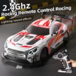 2.4GHz High Speed RC Racing Car – Scale 1:16 Big Sports Car with Lighting and Sound Effects, Scale 1:16 30 cms - Image 4