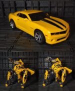 WJ Bumblebee Transformers Action Figure – Transformable Alloy Robot with Weapon Accessories - Image 3