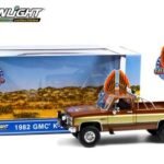 Greenlight Collectibles: The Fall Guy - 1:18 Scale Die-Cast 1982 GMC K-2500 Sierra Grande