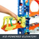 Hot Wheels Ultimate Garage - Multiple Level Parking Garage - Image 3